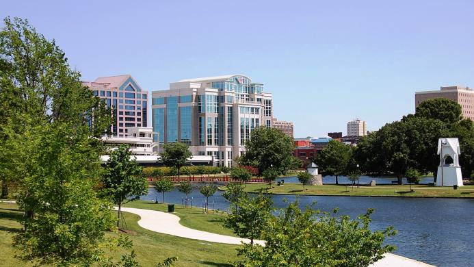 DoubleTree Suites By Hilton Hotel Huntsville South photo 1