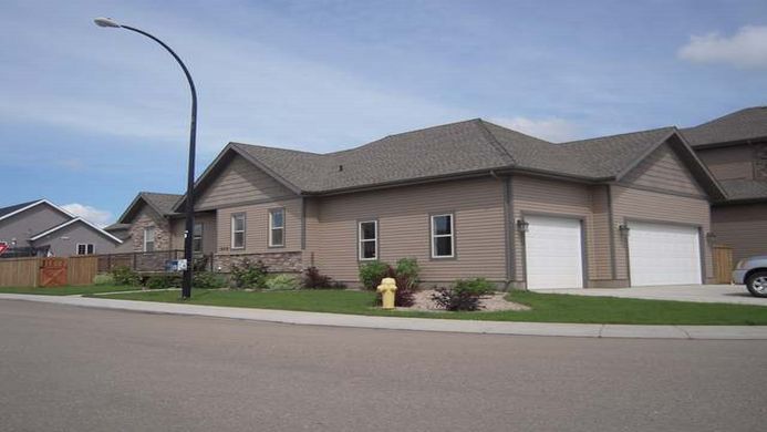 Econo Lodge Lloydminster