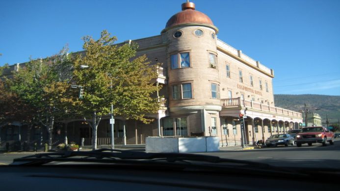 Knights Inn Merritt