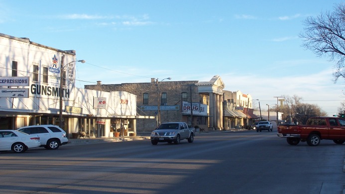 Hillcrest Inn & Suites Ozona photo 1