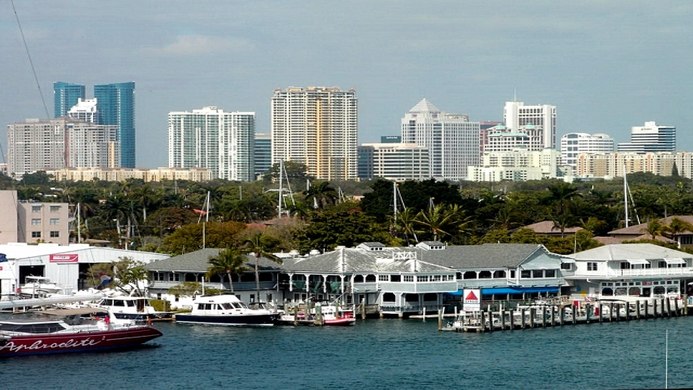 Comfort Inn & Suites Fort Lauderdale