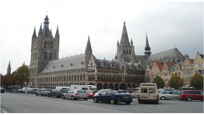 Novotel Ieper Centrum photo 1