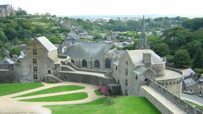 Fougeres