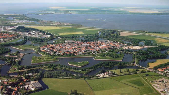 Naarden