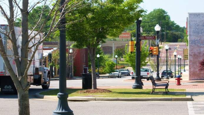 Opelika, AL