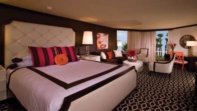 Riviera Palm Springs - A Noble House Resort photo 6