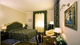 Vittoria Hotel Genoa