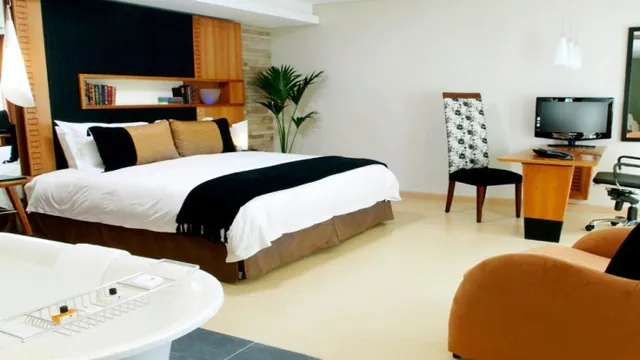 Townhouse Hotel & Conference Centre Cape Town photo 2