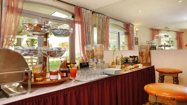 Best Western Floreal Vence Hotel photo 2