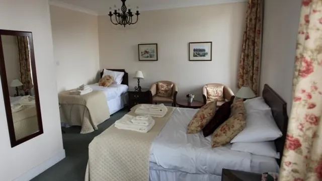 Wyndham Garden Niagara Falls Fallsview photo 1
