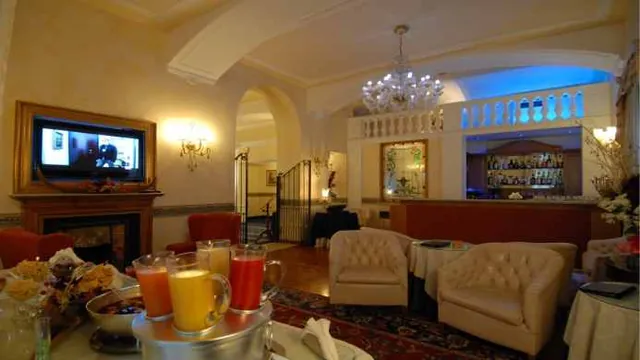 Hotel Diplomatic photo 3