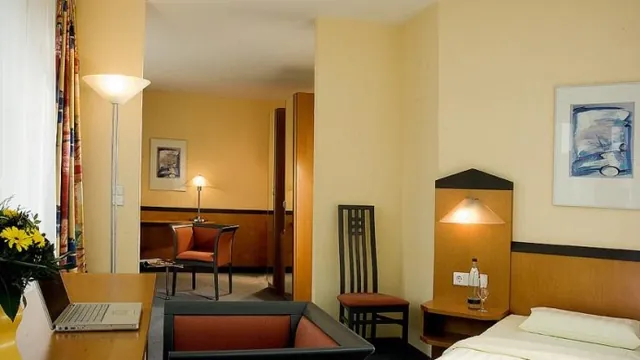 Quality Hotel Berlin Tegel photo 1