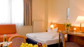 Golden Leaf Hotel Stuttgart Zuffenhausen