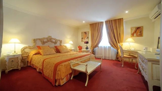 Wyndham Grand Plaza Royale Shuangyue Bay photo 2