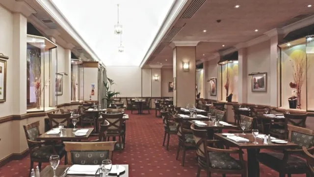 The George Washington, a Wyndham Grand Hotel photo 3