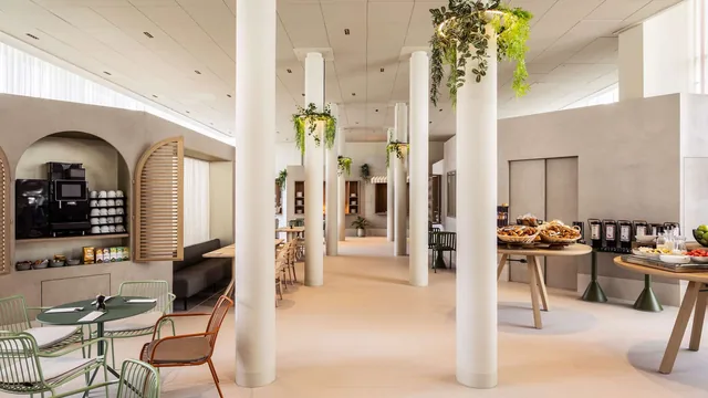 Ibis Styles Brugge Centrum photo 7