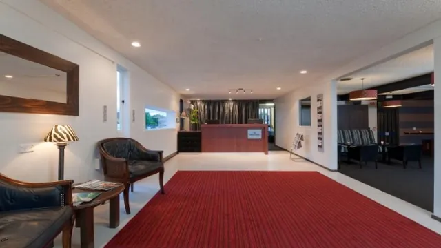 Wyndham Sacramento photo 2