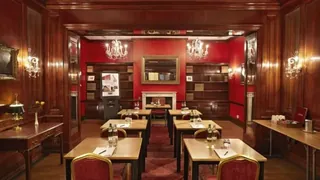 Thistle Hyde Park Hotel London