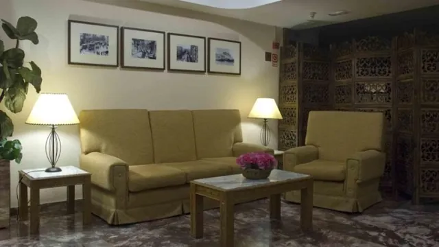 Leuka Hotel Alicante photo 2