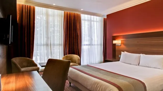 Best Western Regency On The Albert Street Motel photo 2