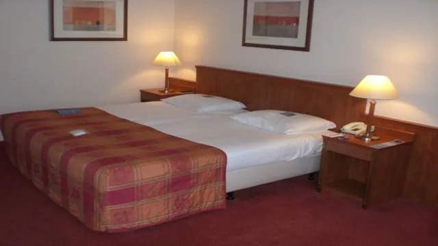 Bastion Hotel Schiphol Hoofddorp photo 3