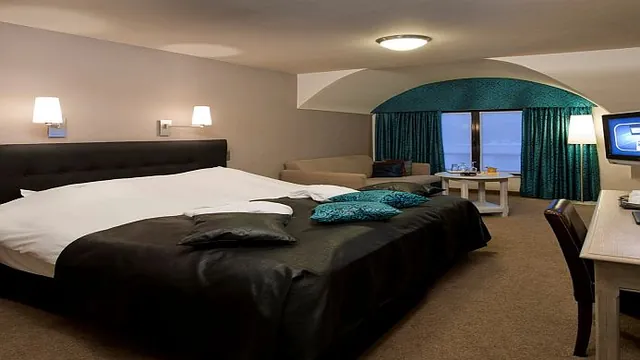 NH Hotel Mechelen photo 3