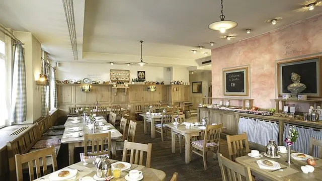 NH Berlin Frankfurter Allee Hotel photo 4