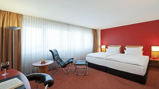 NH Berlin Frankfurter Allee Hotel photo 5