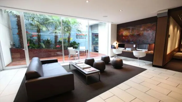 Hotel Urban St Kilda photo 1