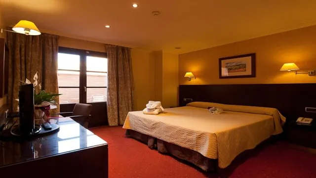 San Juan De Los Reyes Hotel Toledo photo 2