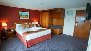 Mercure London Staines Upon Thames Hotel