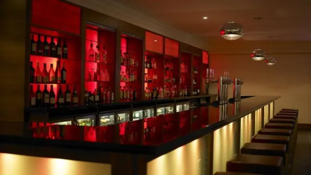 Mercure London Staines Upon Thames Hotel photo 2