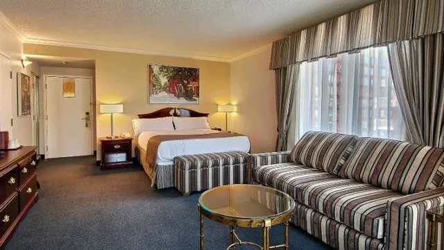 Le Nouvel Hotel & Spa Montreal photo 2