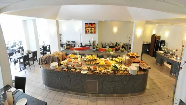Best Western Saphir Hotel Lyon photo 2