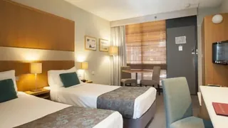 Quality Hotel Downtowner On Lygon Melbourne