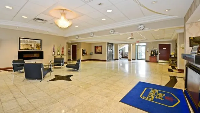 Crowne Plaza Hotel Toronto Airport photo 3