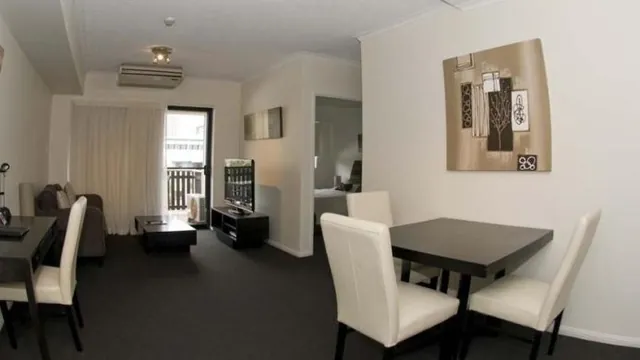 Central Brunswick Apartment Hotel Brisbane photo 3
