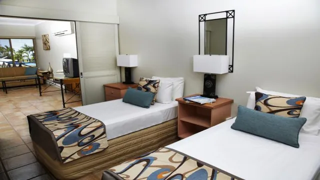 Moonlight Bay Suites photo 4