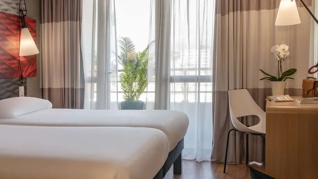 Ibis Cannes Plage La Bocca photo 10