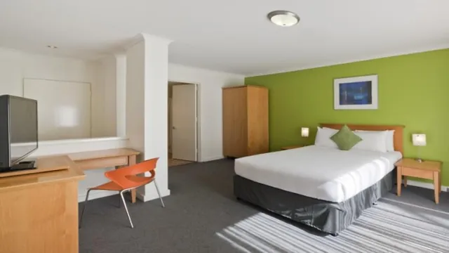 Heavitree Gap Outback Lodge Alice Springs photo 6