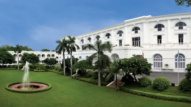Maidens Hotel New Delhi photo 1