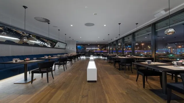 Radisson Blu Hotel Manchester Airport photo 1