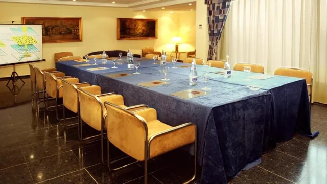 Husa Llar Hotel Valencia photo 1