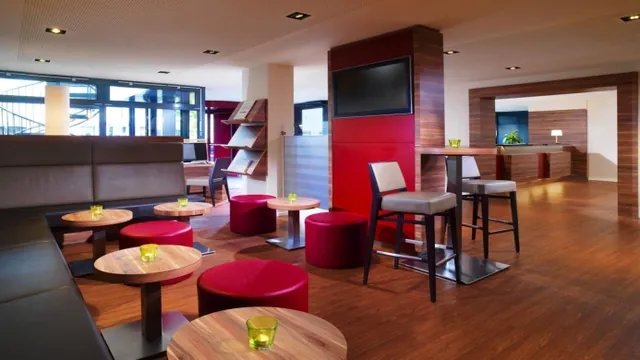 Four Points By Sheraton Munich Olympiapark Hotel photo 3