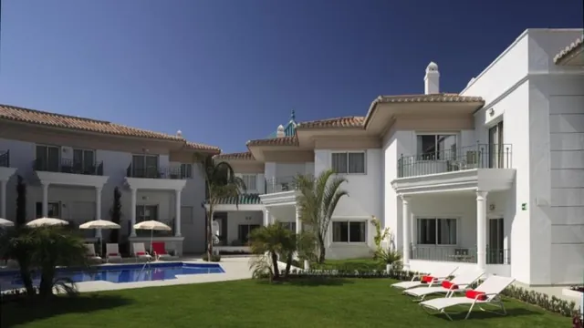Toboso Apar-Turis Apartments Nerja photo 3