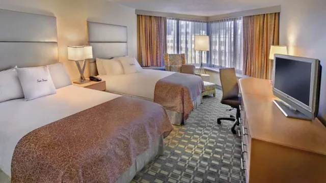 DoubleTree by Hilton Hotel Philadelphia Center City photo 1