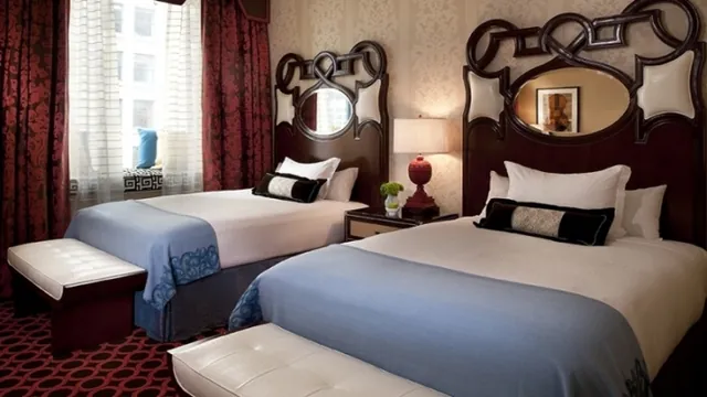 Hotel Monaco Chicago A Kimpton Hotel photo 1