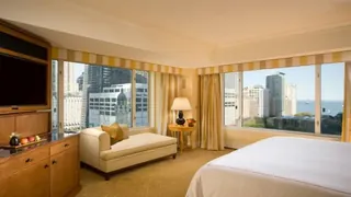 Peninsula Hotel Chicago