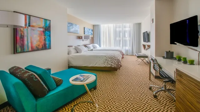 Renaissance Denver Hotel & Conference Center photo 6