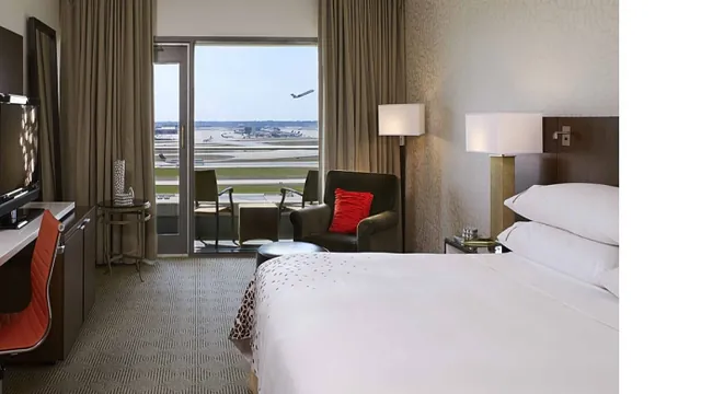 Renaissance Concourse Atlanta Airport Hotel photo 3